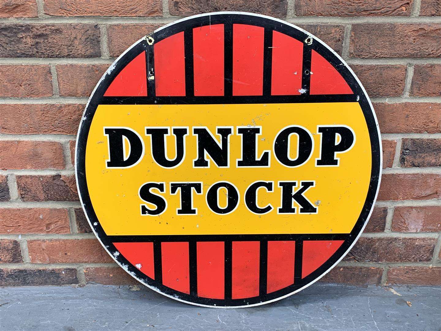 <p>Aluminium Circular Dunlop Stock Sign</p>