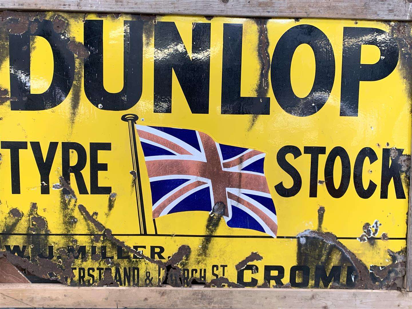<p>Cromer &amp; Overstrand Dunlop Tyre Stock Sign</p>