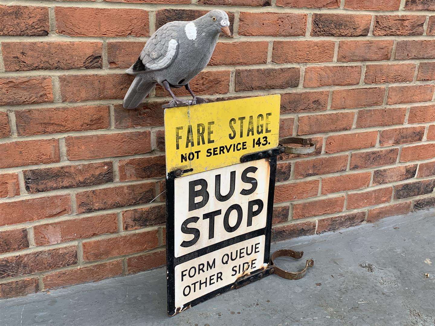 <p>Ex-Goodwood Original Enamel Bus Stop Pole Sign</p>