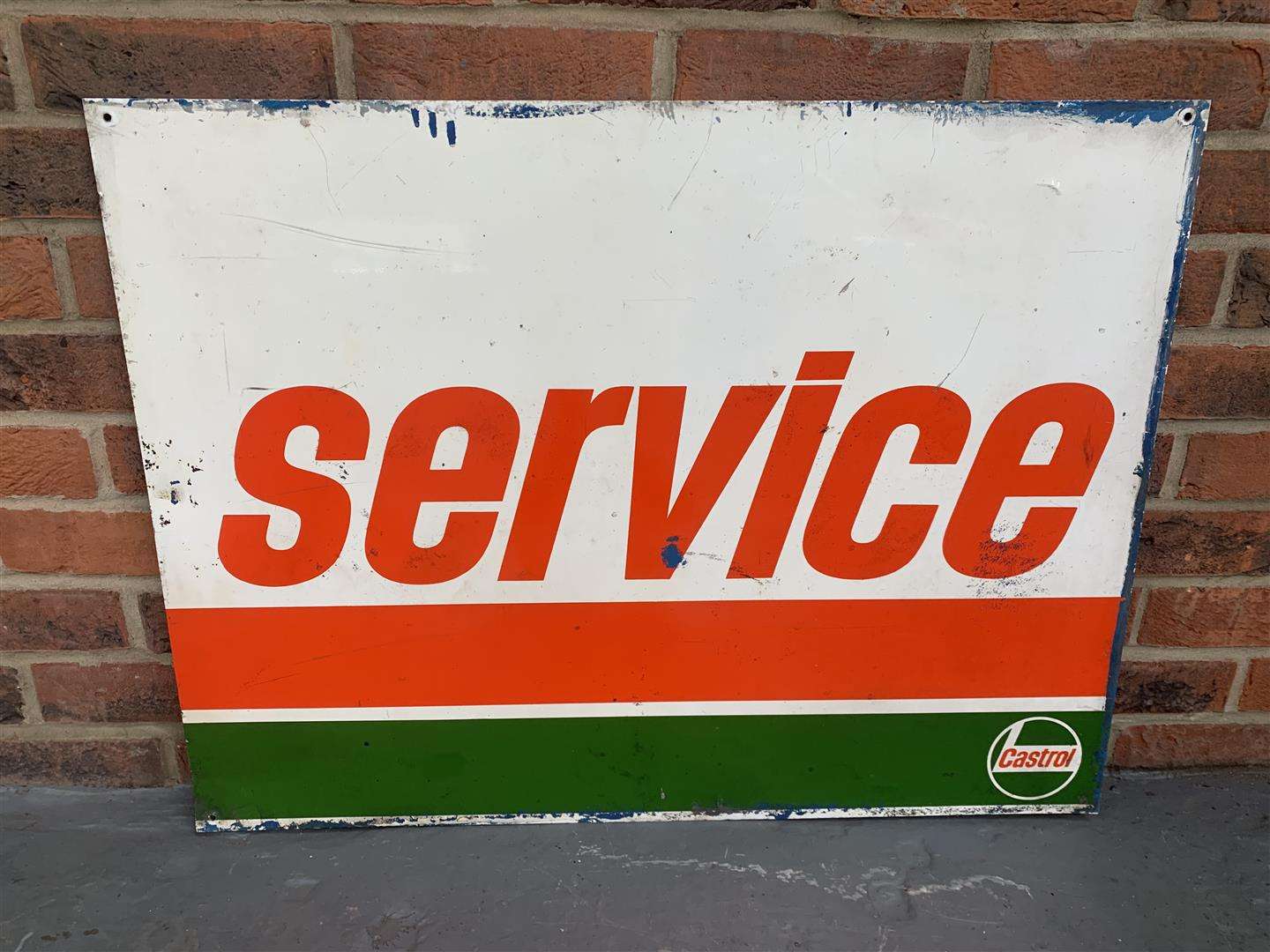 <p>Aluminium Castrol Service Sign</p>