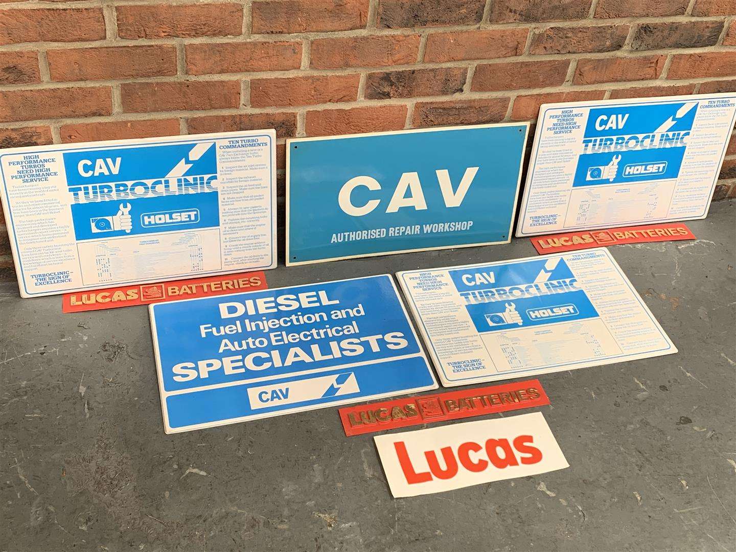 <p>Five CAV Signs &amp; Four Lucas Signs (9)</p>