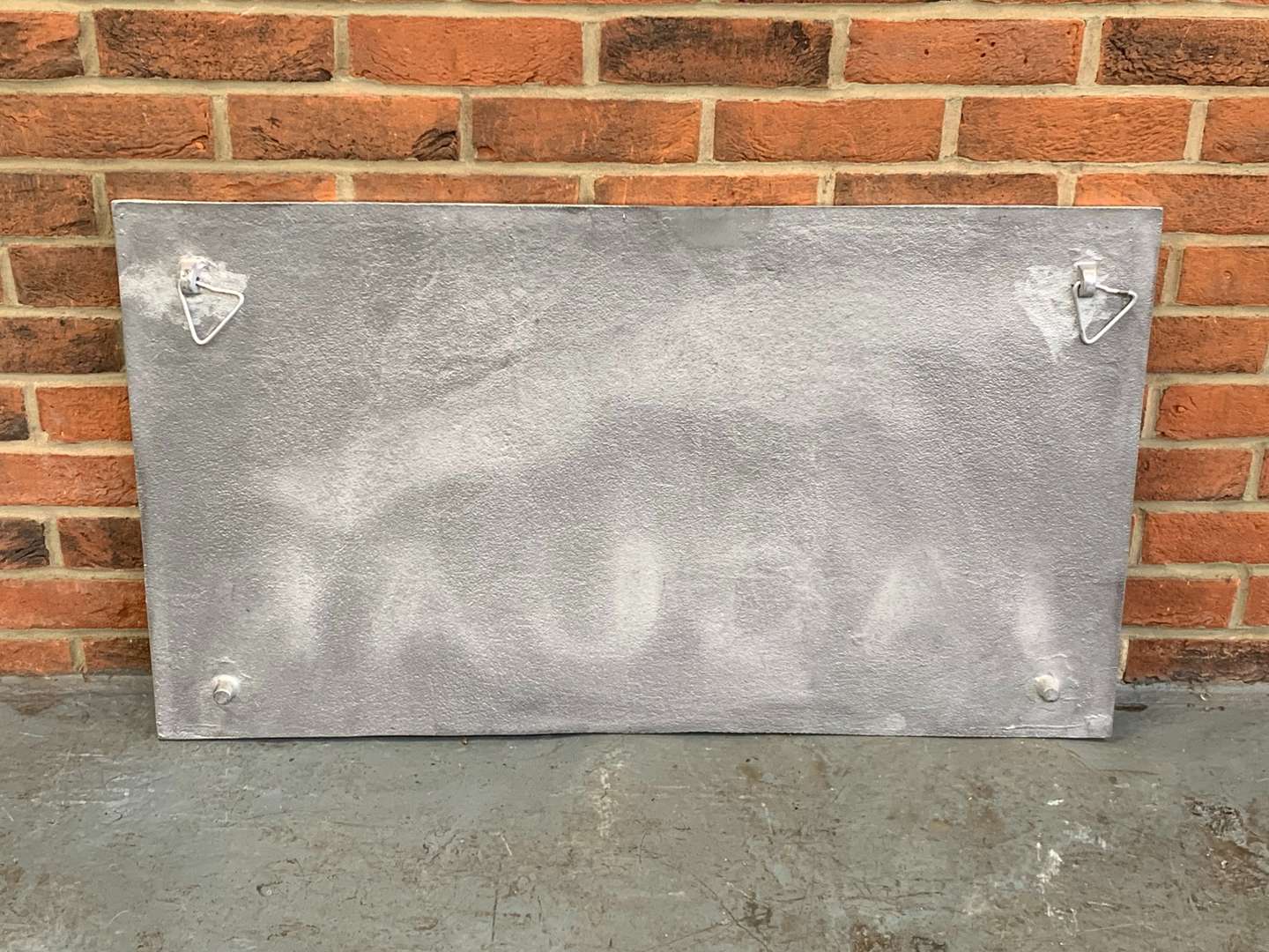 <p>Cast Aluminium Jaguar Sign</p>
