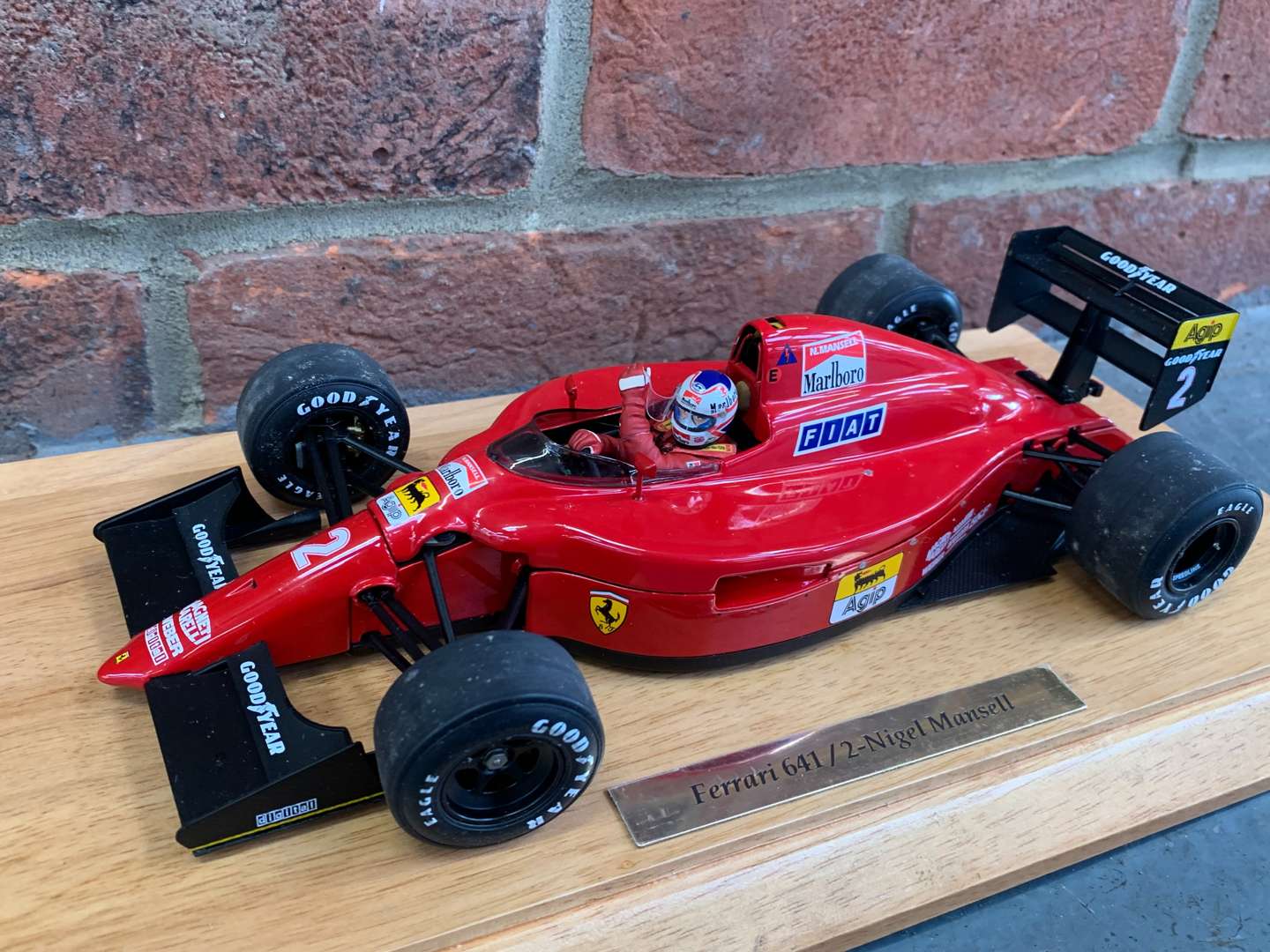 <p>Ferrari 641/2 Nigel Mansell F1 Model Car</p>