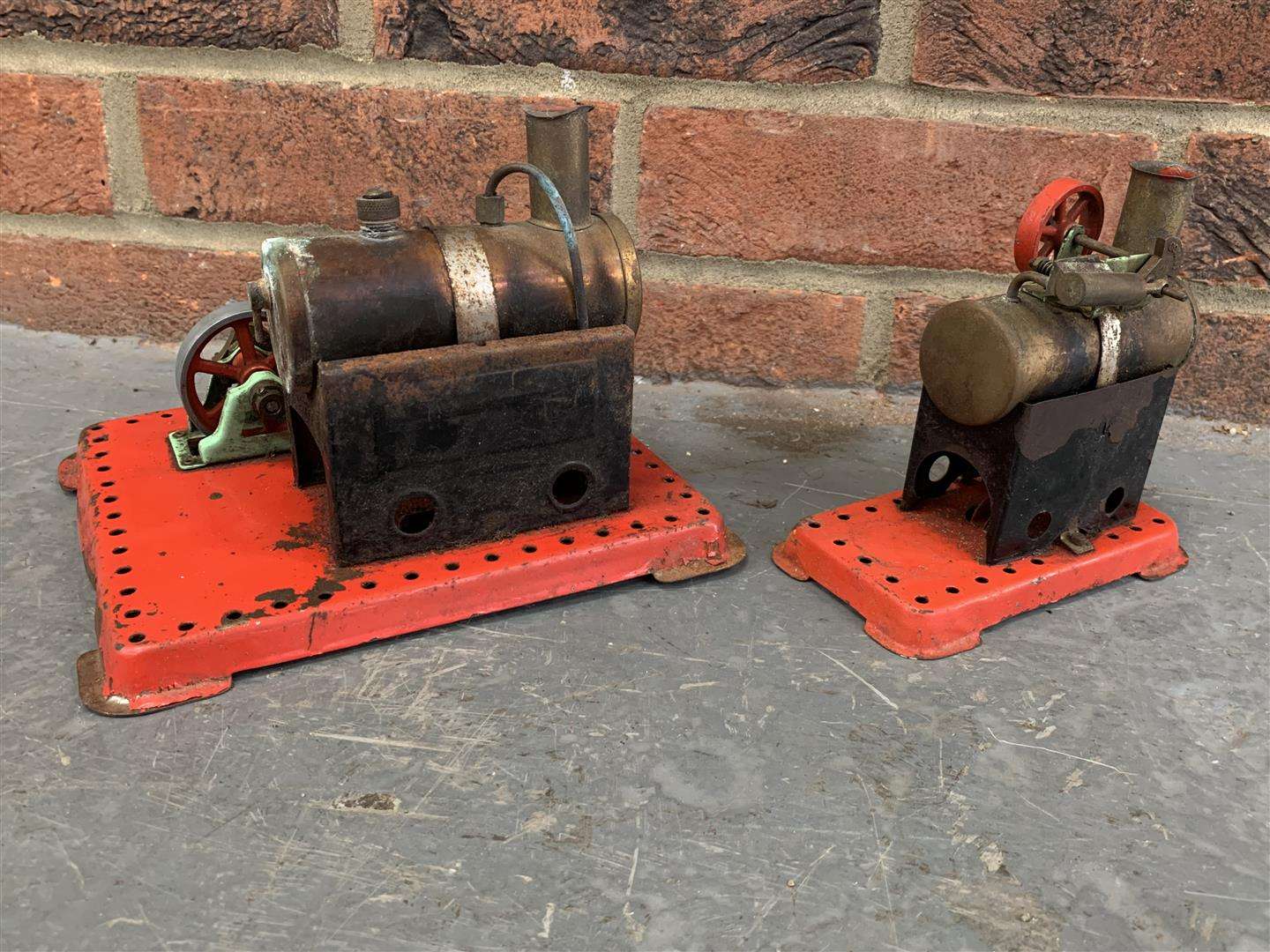 <p>Two Vintage Mamod Steam Engines</p>