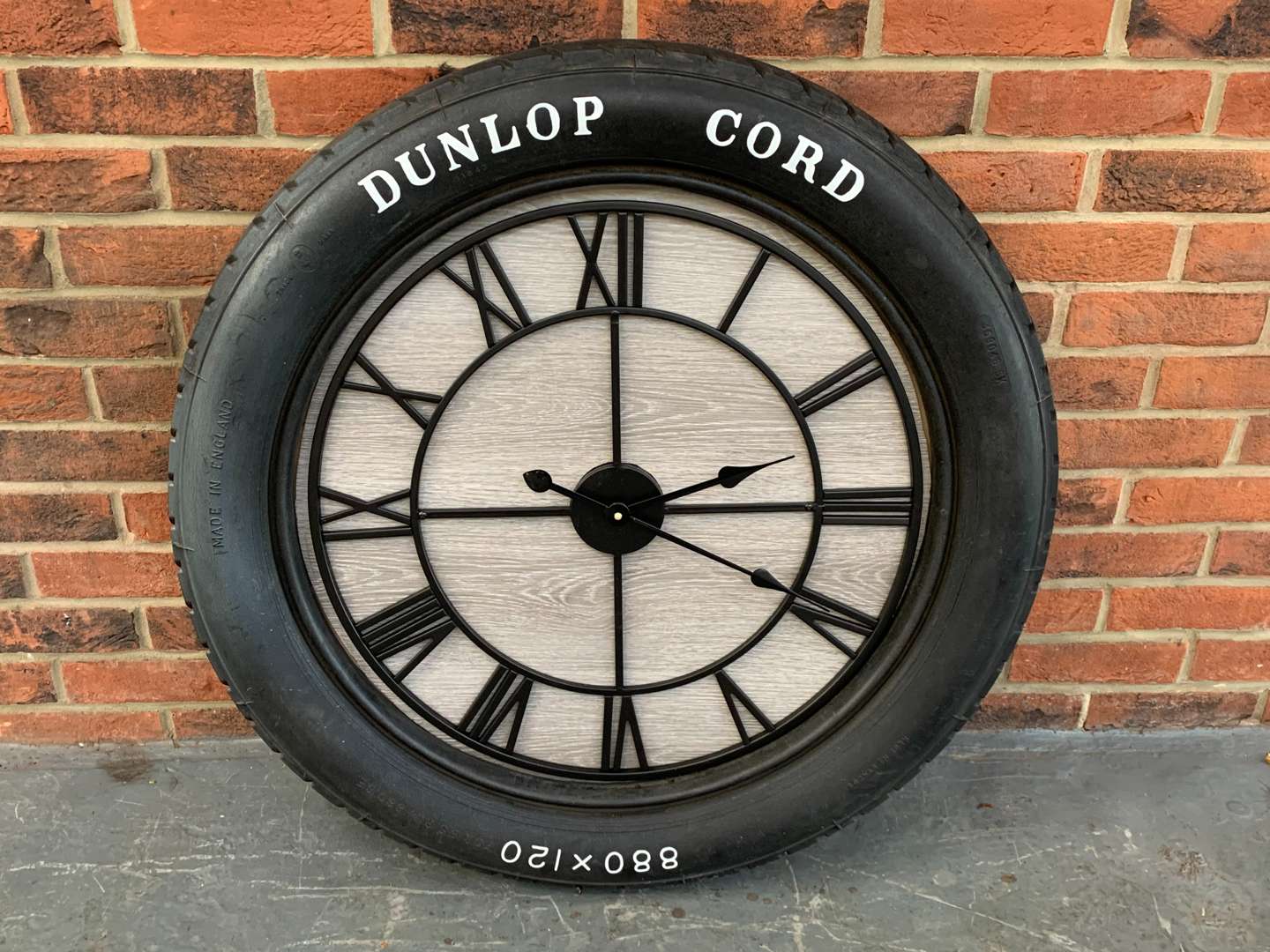 <p>1908 Renault Dunlop Tyre Clock (Direct From His Grace, The Duke Of Rutland)</p>