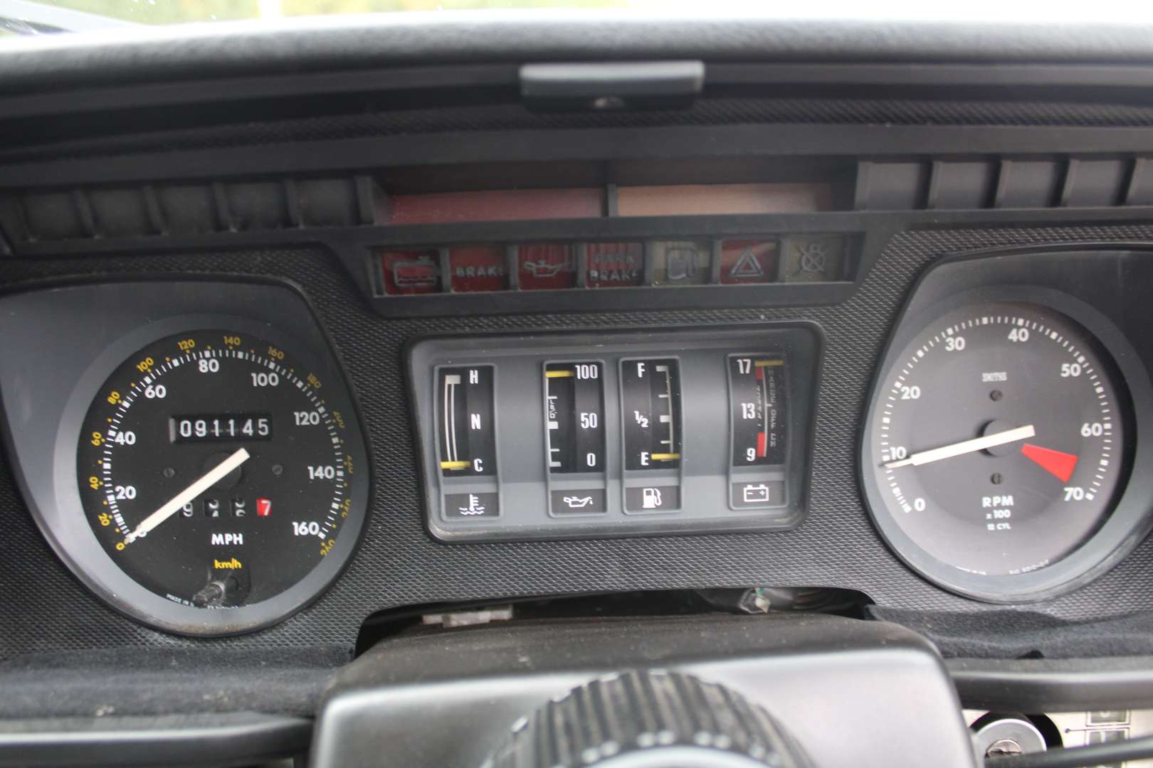 <p>1985 JAGUAR XJS 5.3 V12 HE AUTO</p>