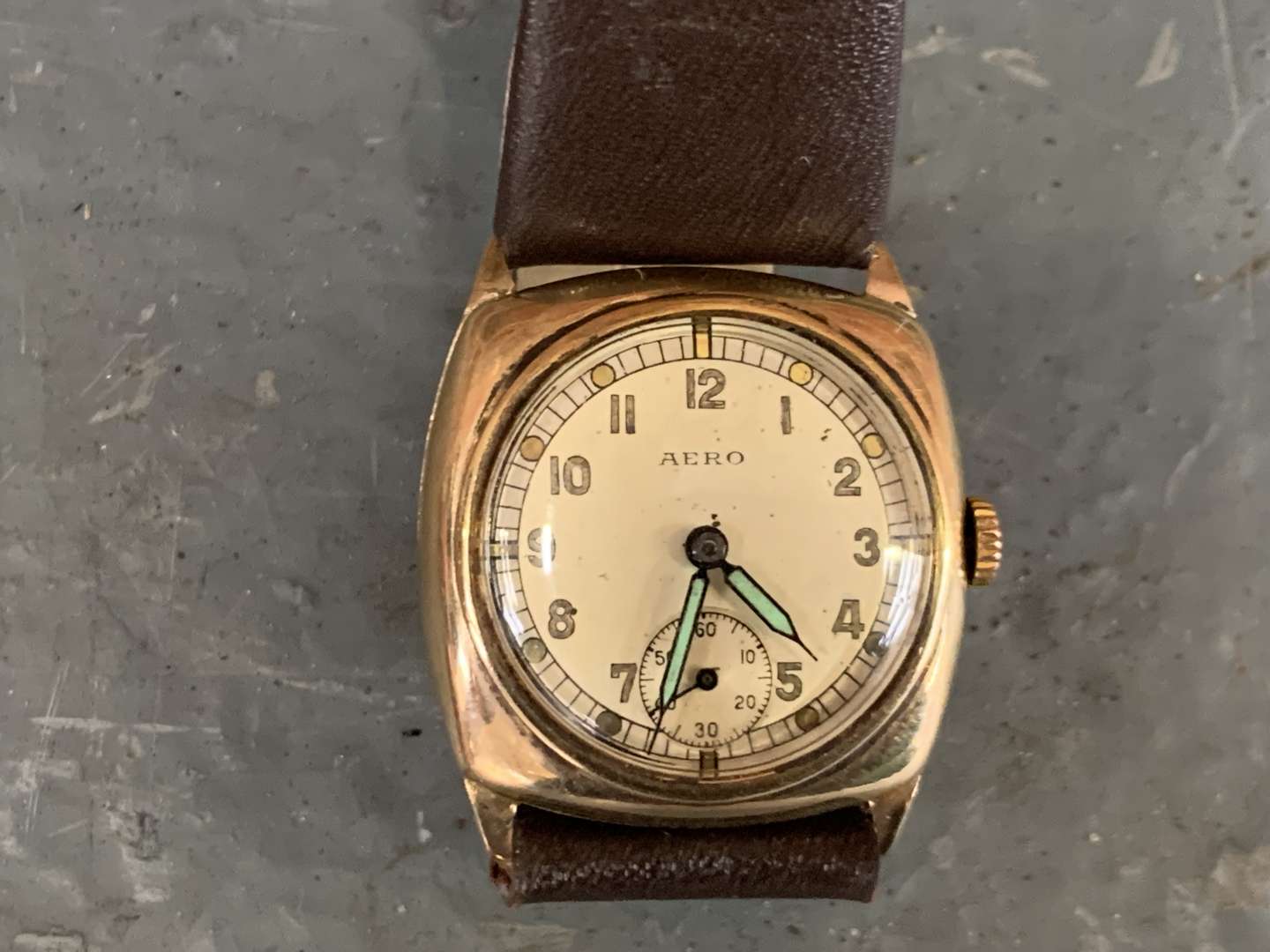 <p>Circa 1930's 9ct Gold Cased Aero Wrist Watch</p>