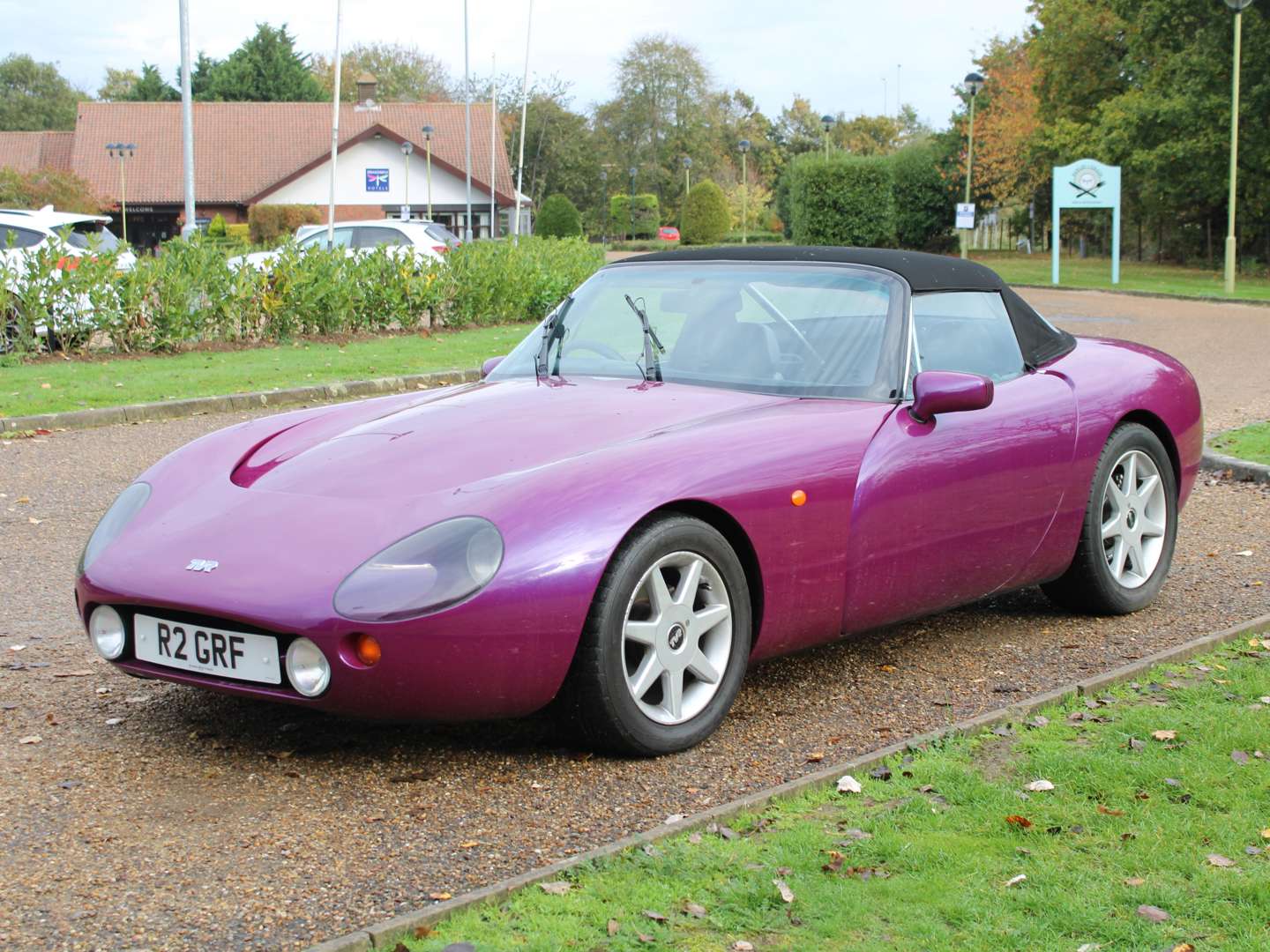 <p>2000 TVR GRIFFITH</p>