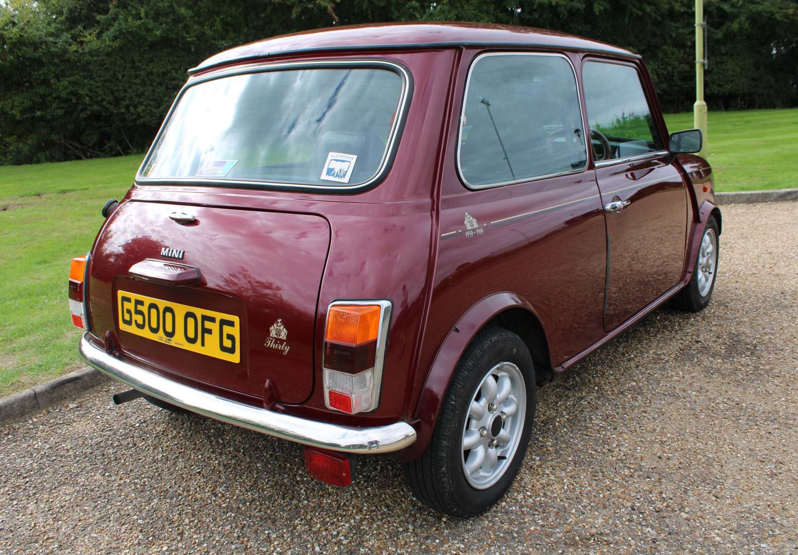 <p>1989 AUSTIN MINI THIRTY. ONE OWNER FROM NEW. 32,385 MILES</p>