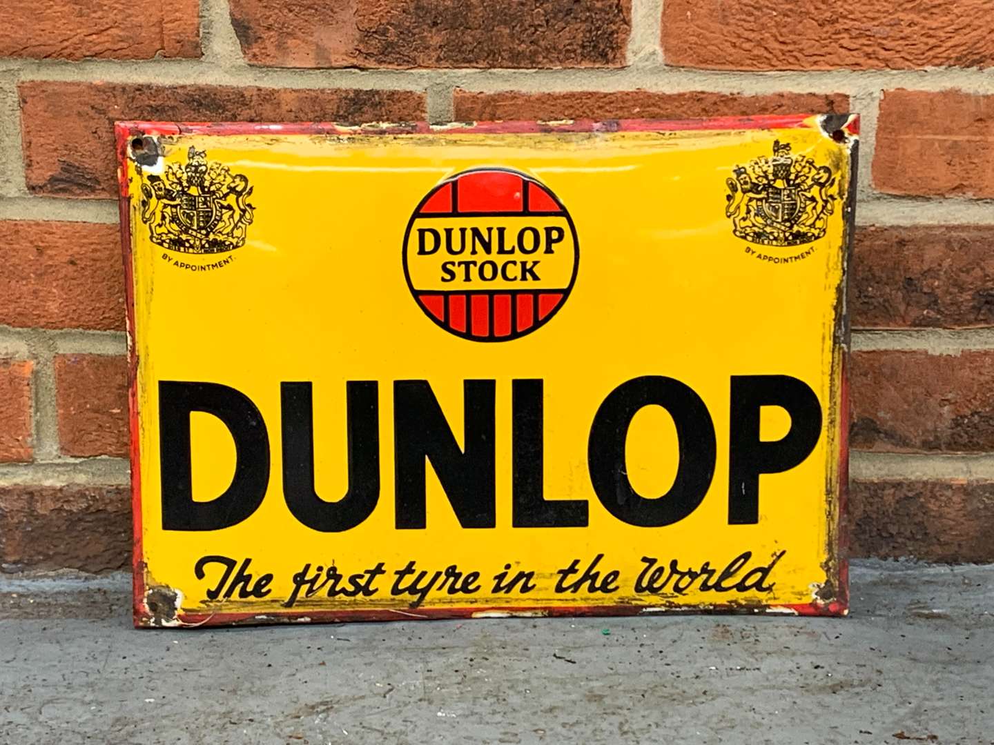 <p>Dunlop Stock Enamel Sign</p>