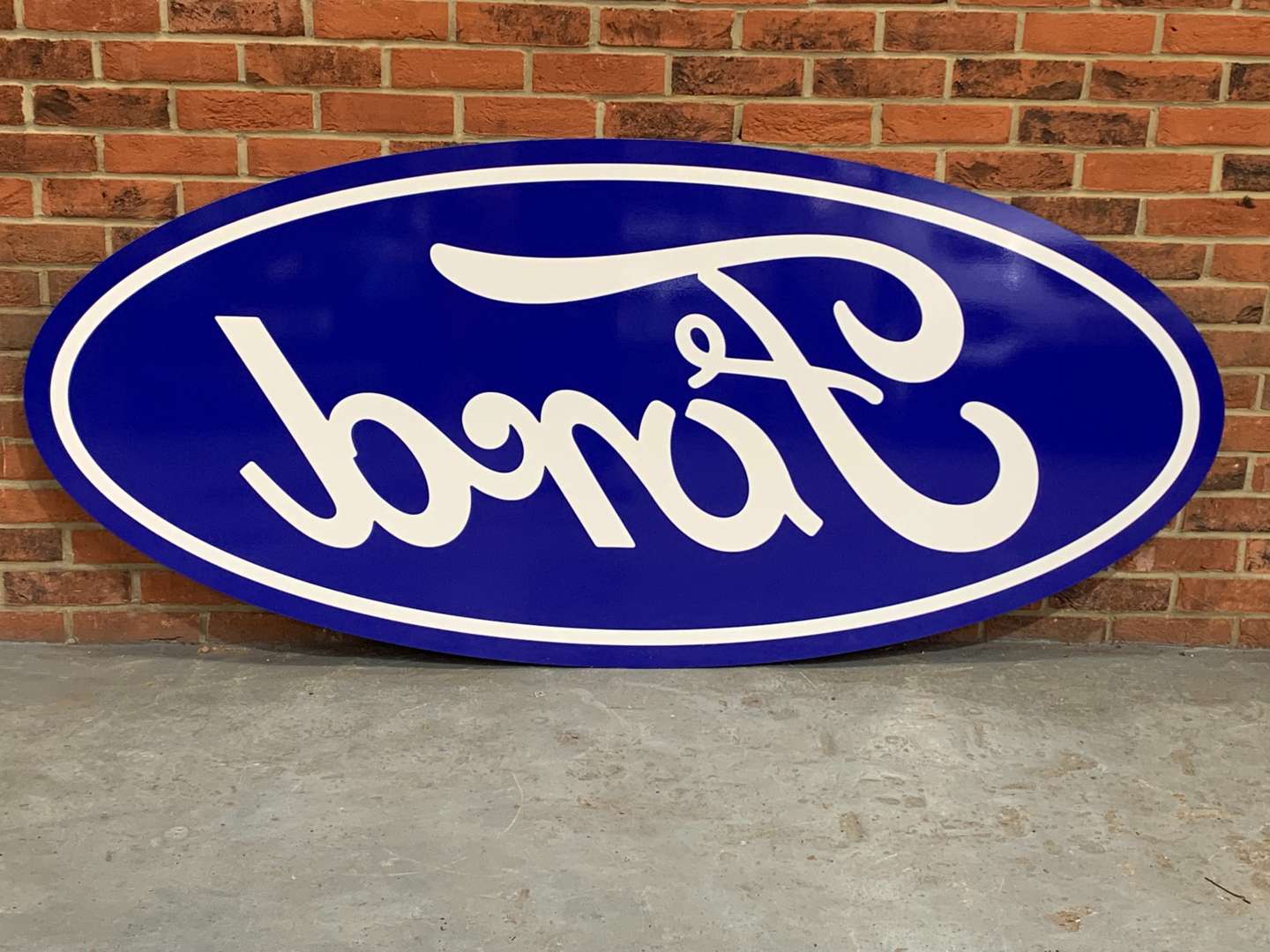 <p>Extremely Large Ford Emblem Perspex Sign</p>