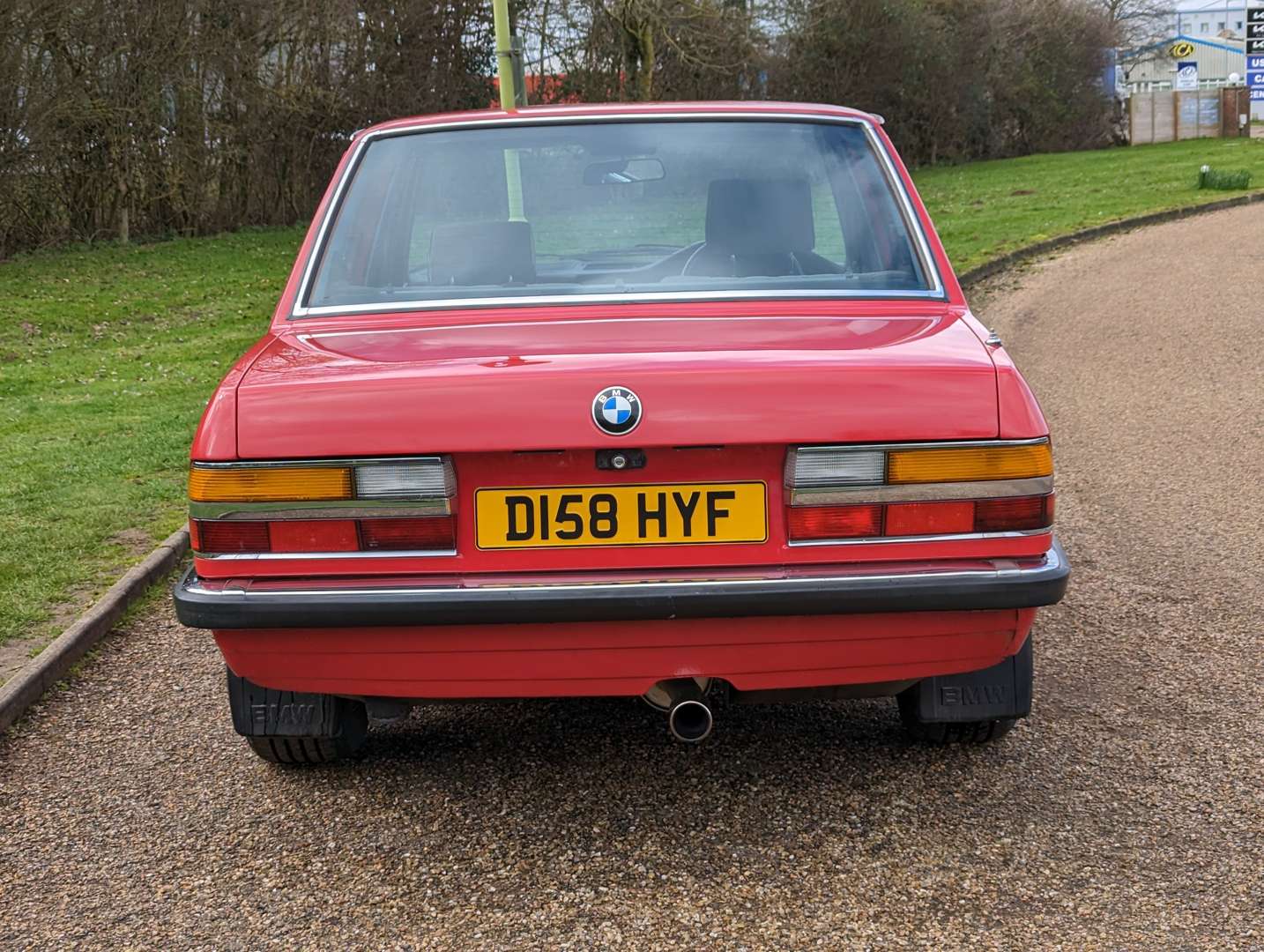 <p>1987 BMW E28 525 E LUX AUTO</p>