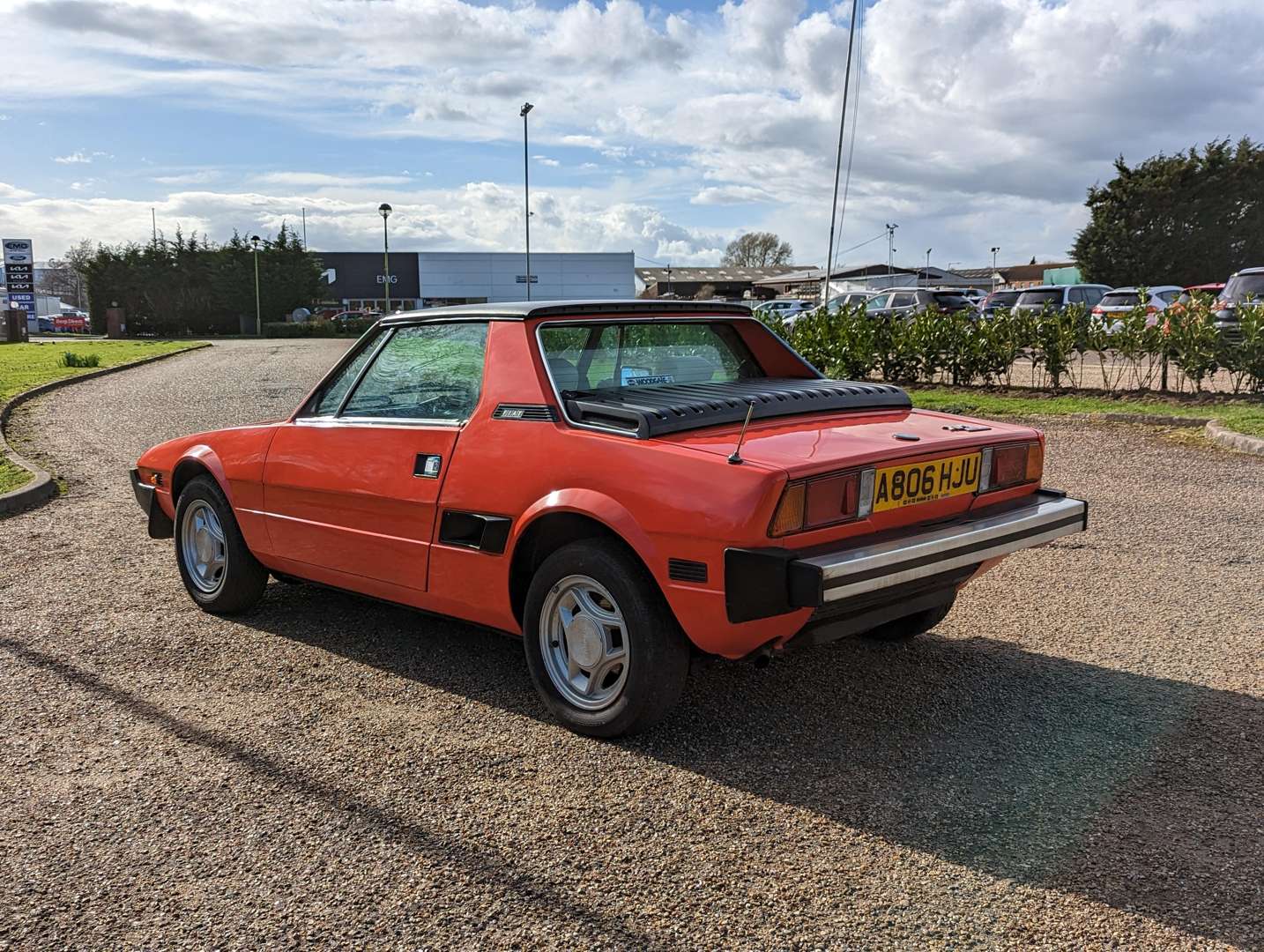 <p>1984 FIAT X1/9</p>