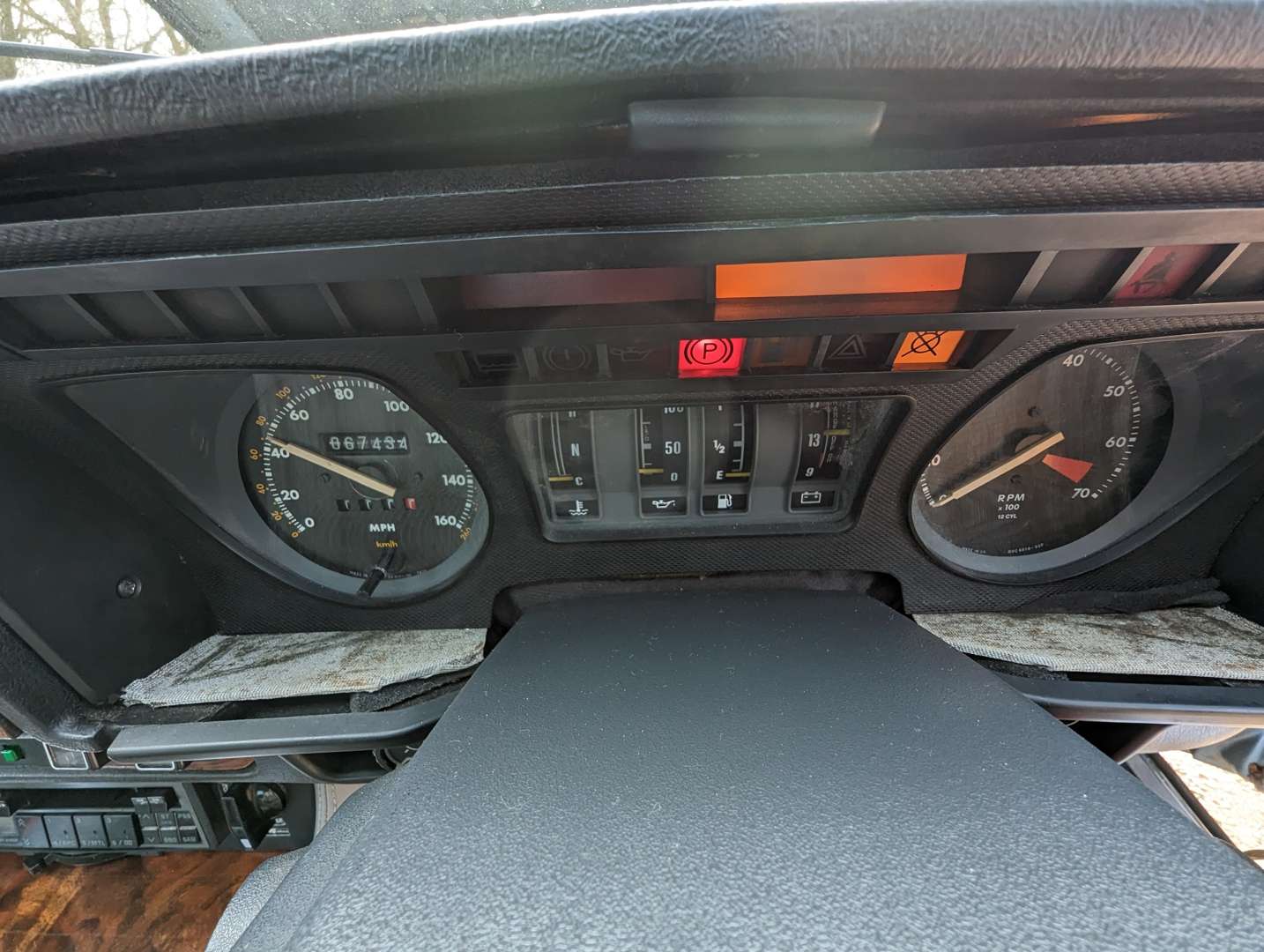 <p>1990 JAGUAR XJS 5.3 V12 HE AUTO</p>