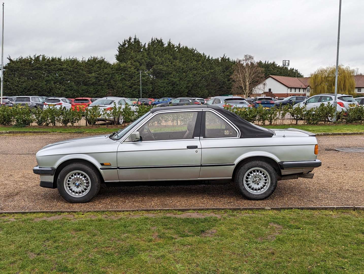 <p>1986 BMW 325I BAUR CABRIOLET</p>