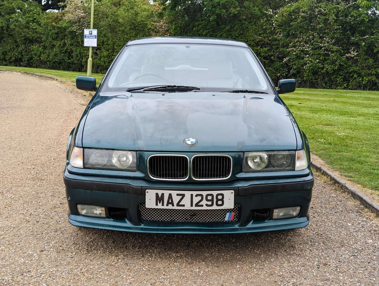<p>1996 BMW 318I TOURING AUTO</p>