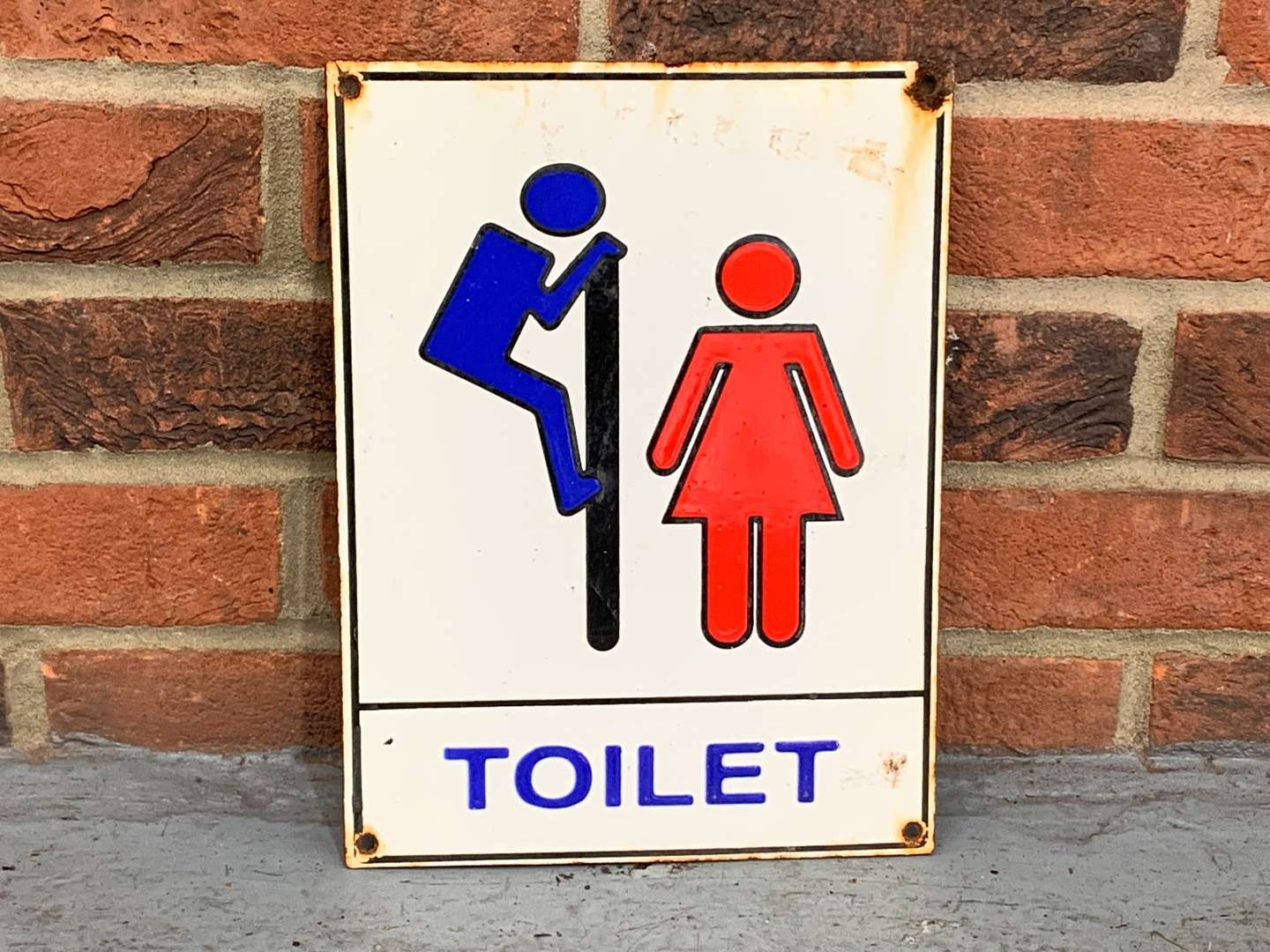 <p>Novelty Toilet Enamel Sign &nbsp;</p>