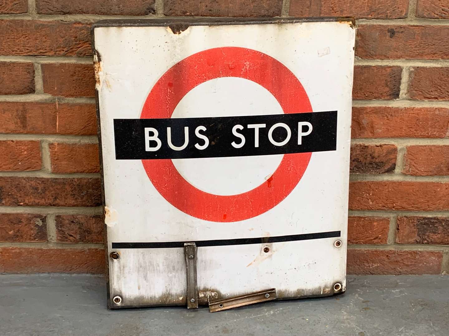 <p>Bus Stop Enamel Sign</p>