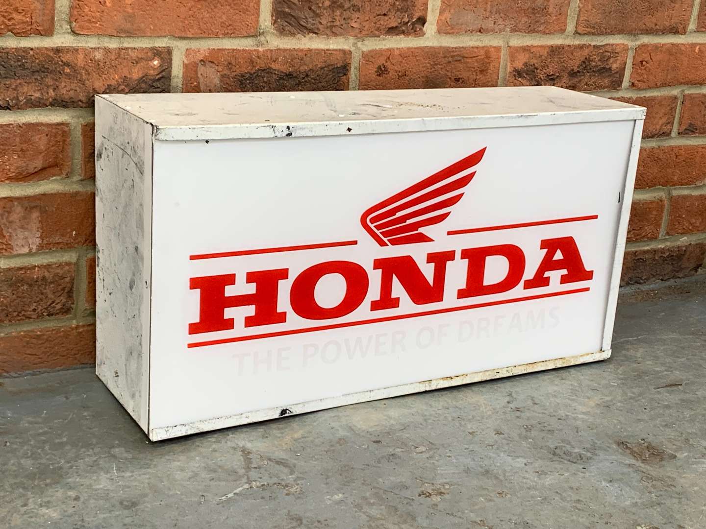 <p>Honda Made Illuminated Sign</p>