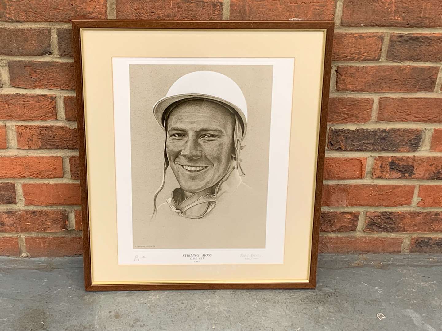 <p>Stirling Moss Limited Edition Signed Print&nbsp;</p>