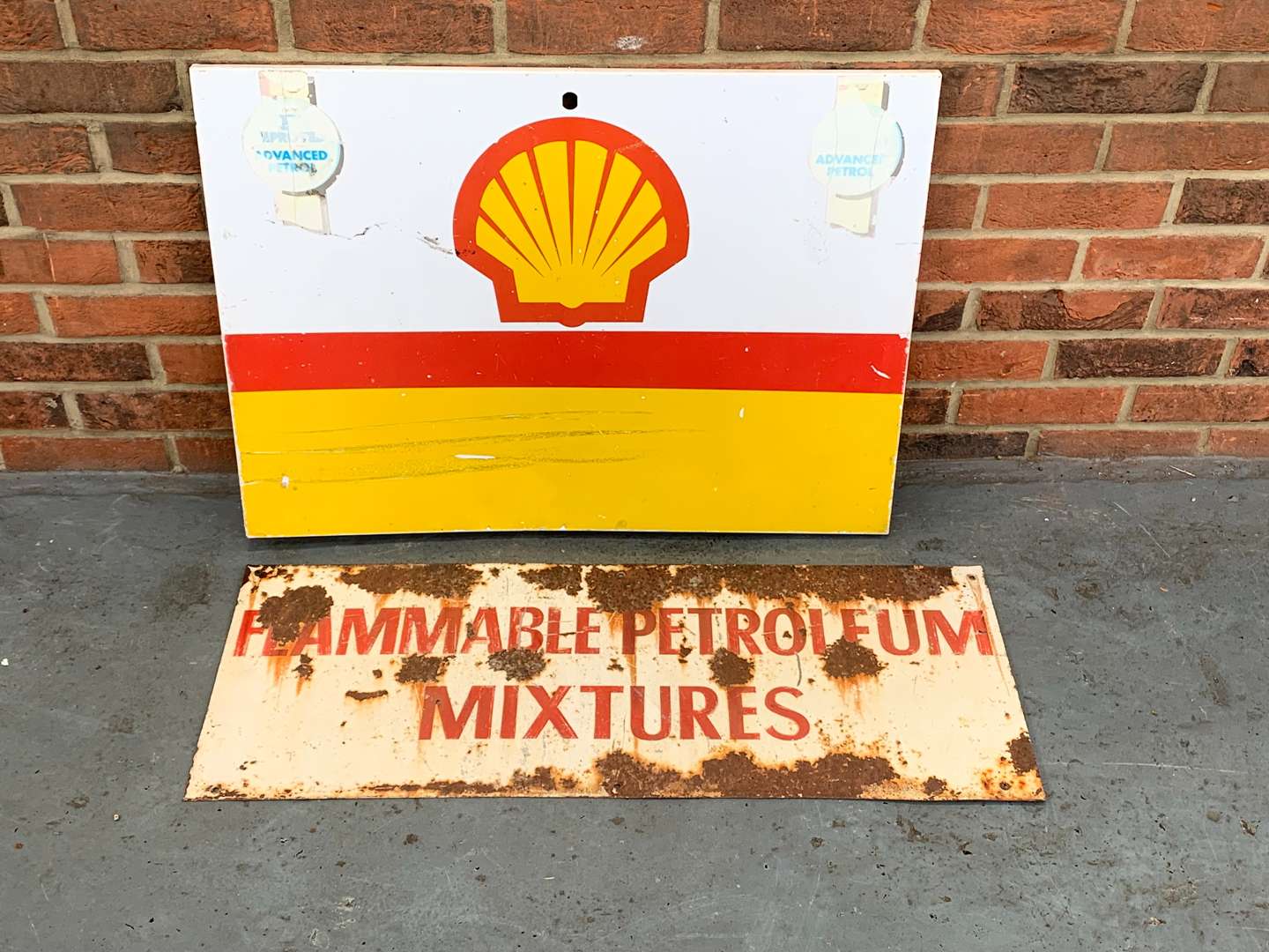<p>Metal Flammable Petroleum Warning Sign and Shell Petrol Pump Front (2)</p>