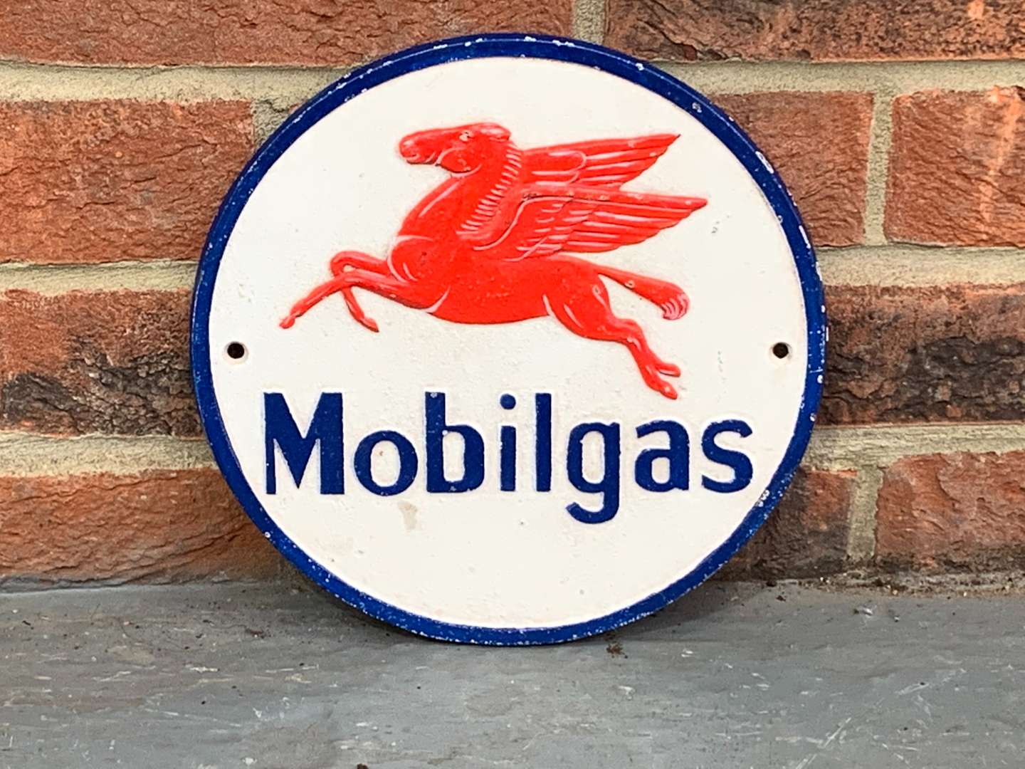 <p>Mobilgas Cast Iron Emblem Sign</p>