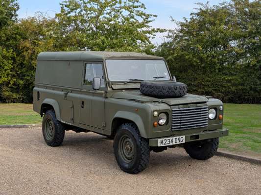 1995 LAND ROVER DEFENDER 110